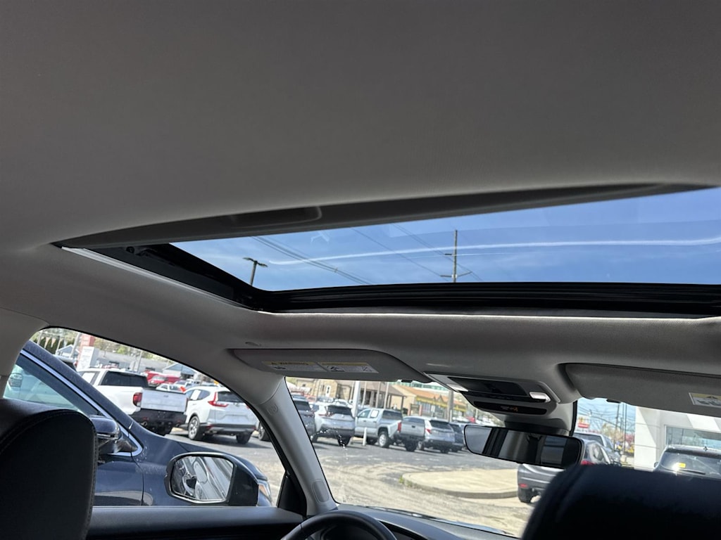 2025 Honda HR-V EX-L 24