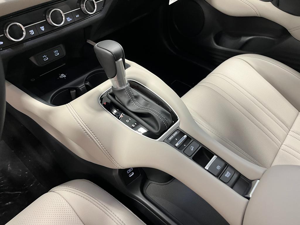 Thumbnail: 2027 Honda HR-V - 15
