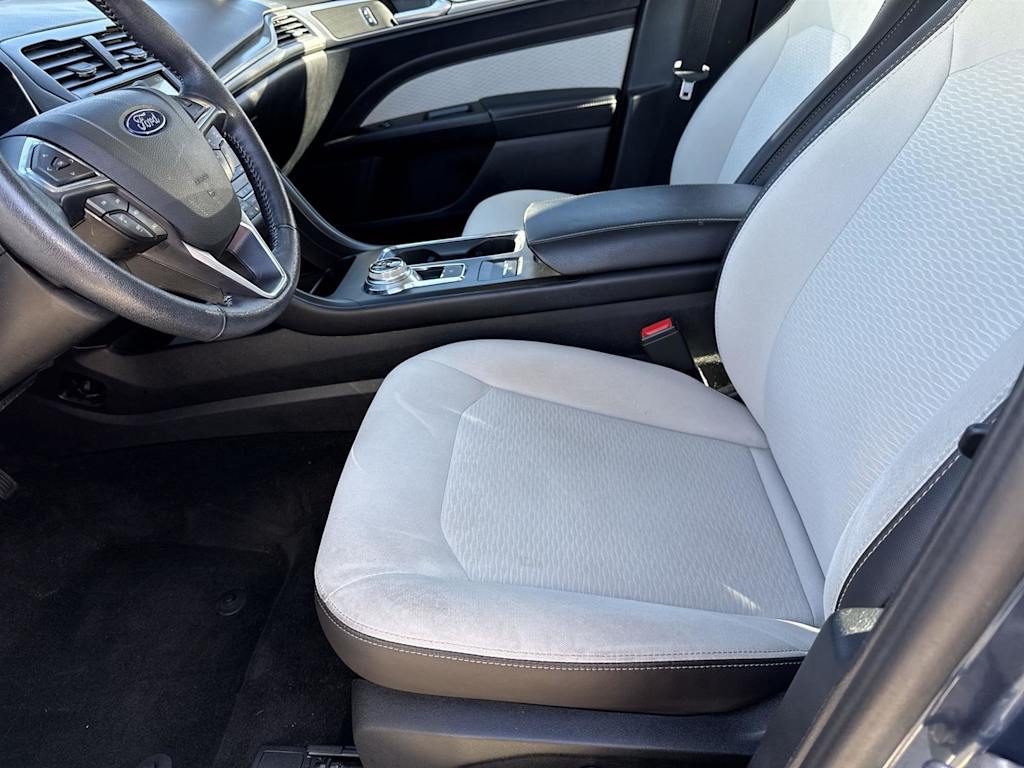 Thumbnail: 2019 Ford Fusion - 9