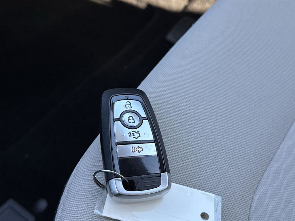 Thumbnail: 2019 Ford Fusion - 14