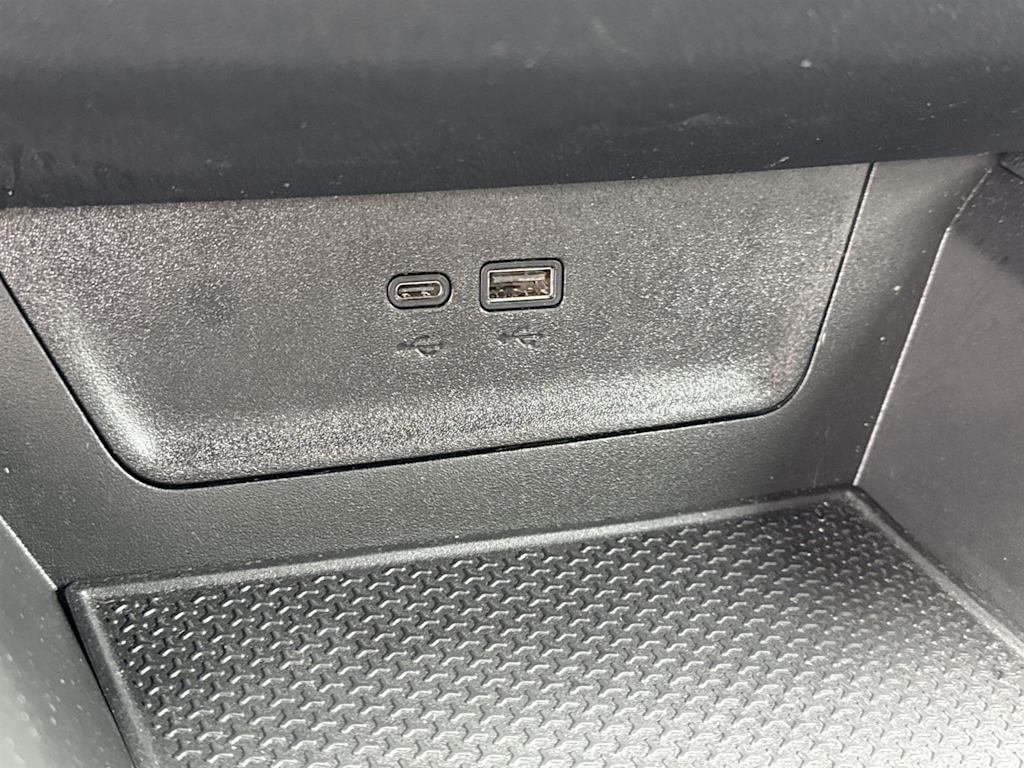 Thumbnail: 2025 Chevrolet Equinox - 30