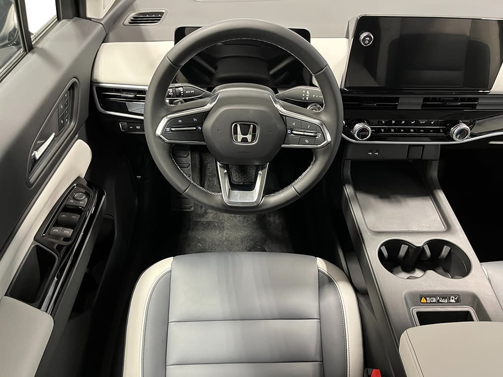 Thumbnail: 2025 Honda Prologue - 10