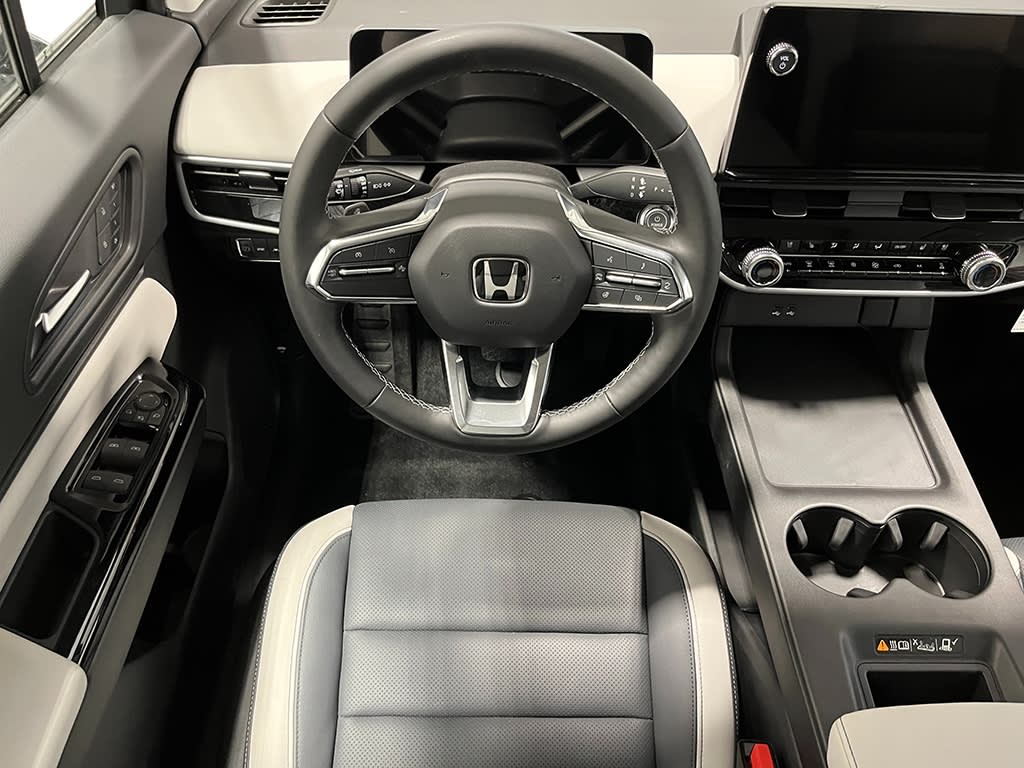 Thumbnail: 2026 Honda Prologue - 10