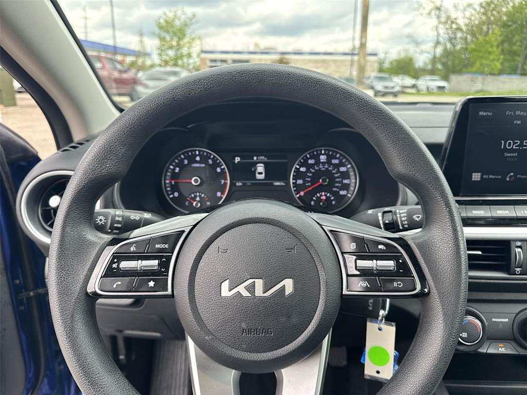 Thumbnail: 2024 Kia Forte - 2
