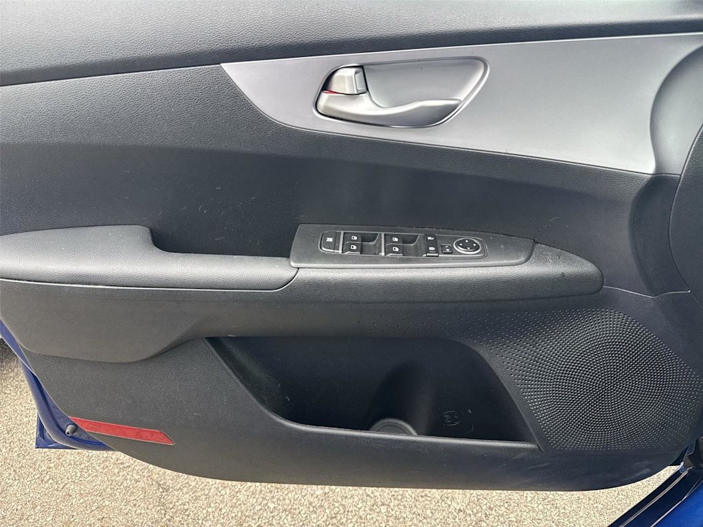 Thumbnail: 2024 Kia Forte - 30