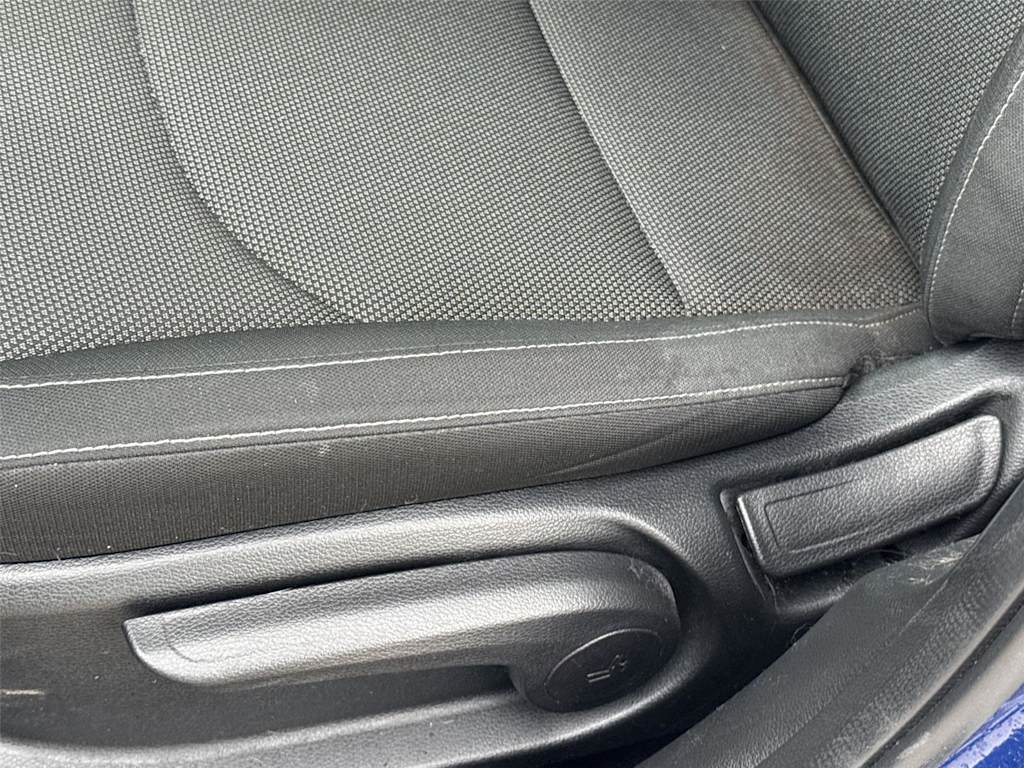 Thumbnail: 2024 Kia Forte - 19