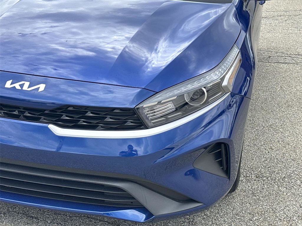 Thumbnail: 2024 Kia Forte - 18