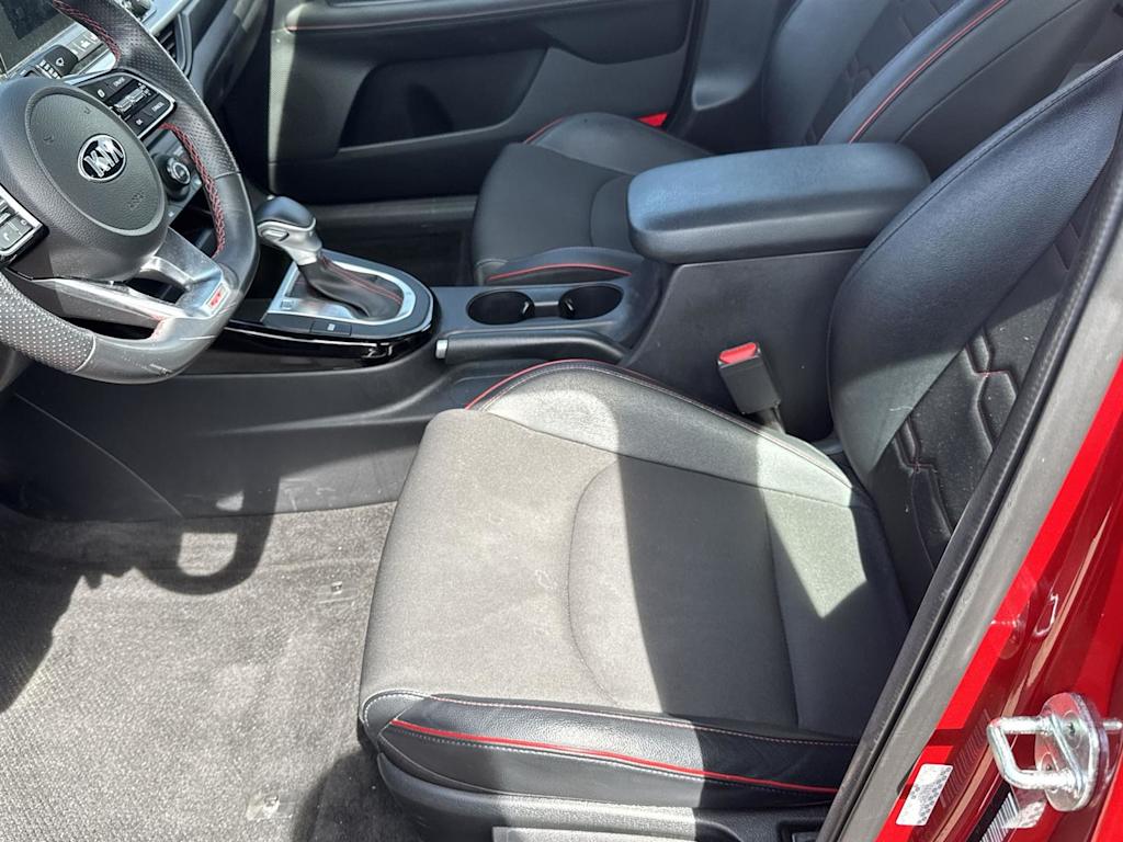 2021 Kia Forte GT 9