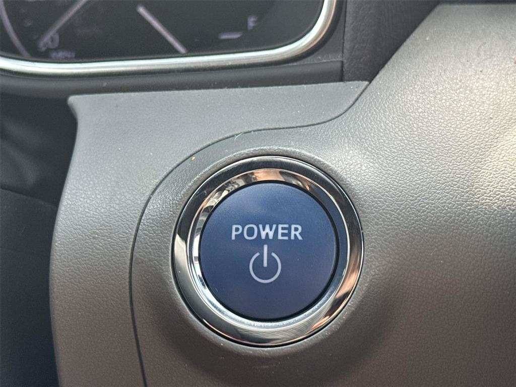 Thumbnail: 2019 Toyota Avalon - 30