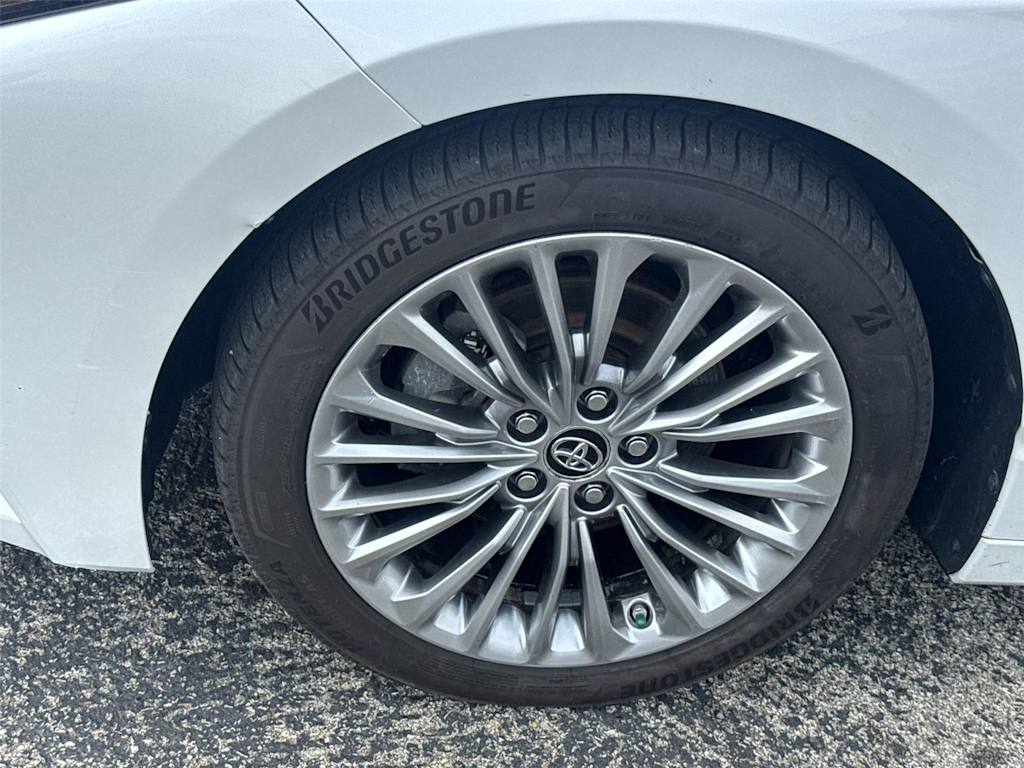 Thumbnail: 2019 Toyota Avalon - 7