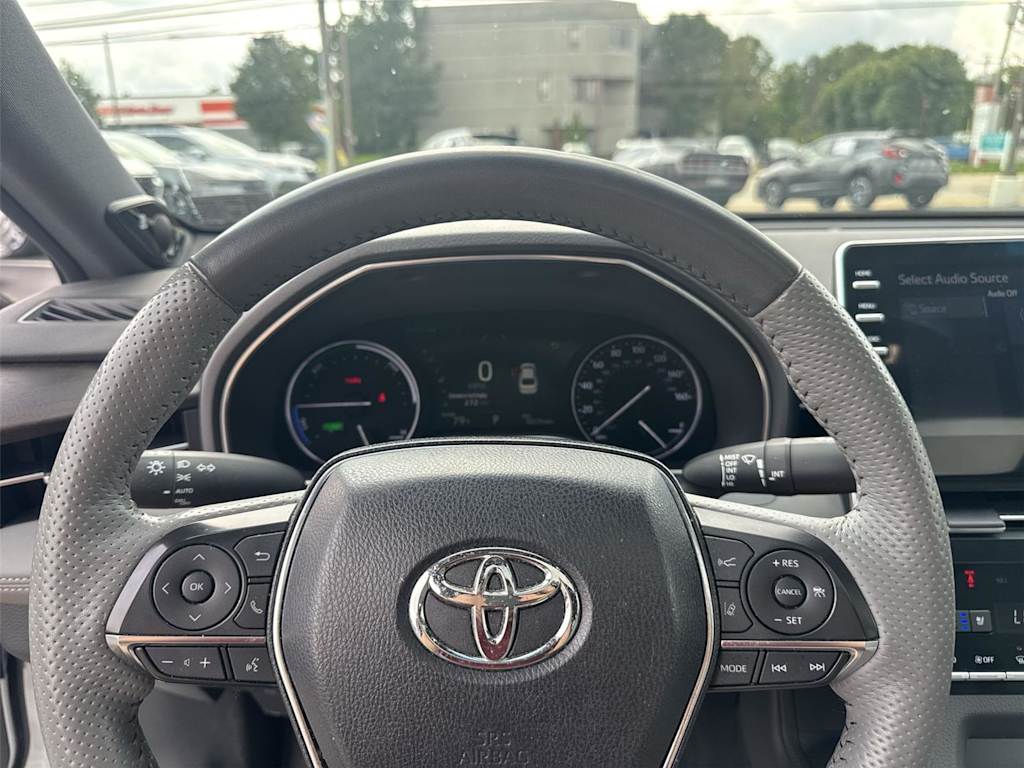 Thumbnail: 2019 Toyota Avalon - 2