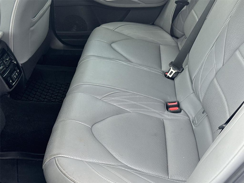 Thumbnail: 2019 Toyota Avalon - 9