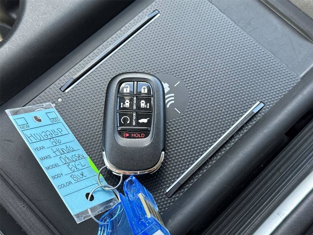 Thumbnail: 2026 Honda Odyssey - 14