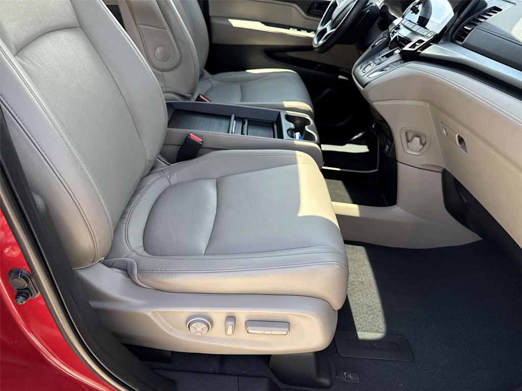 Thumbnail: 2022 Honda Odyssey - 21