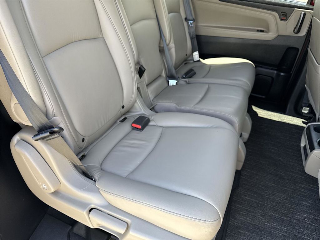 Thumbnail: 2022 Honda Odyssey - 10