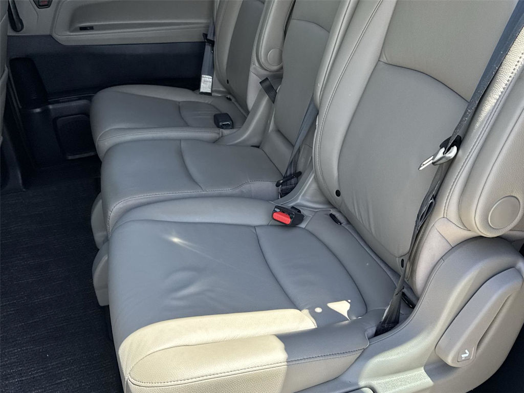 Thumbnail: 2022 Honda Odyssey - 11