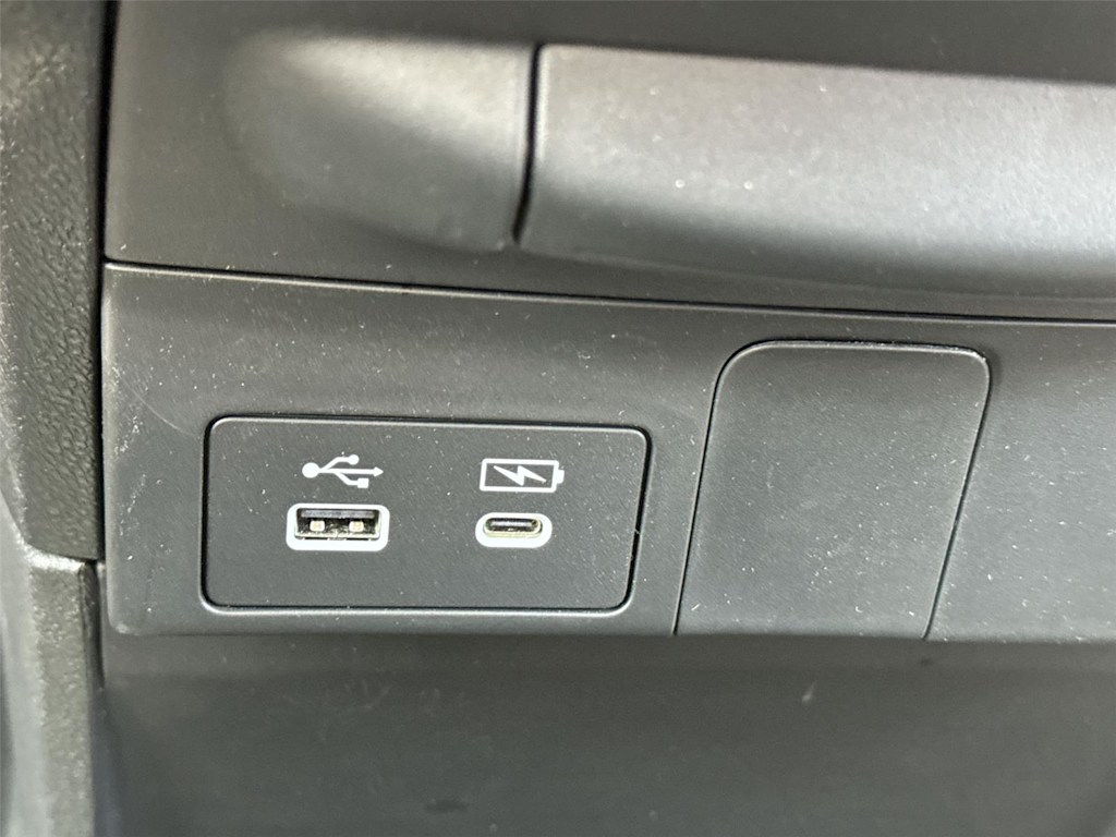 Thumbnail: 2026 Honda Odyssey - 27