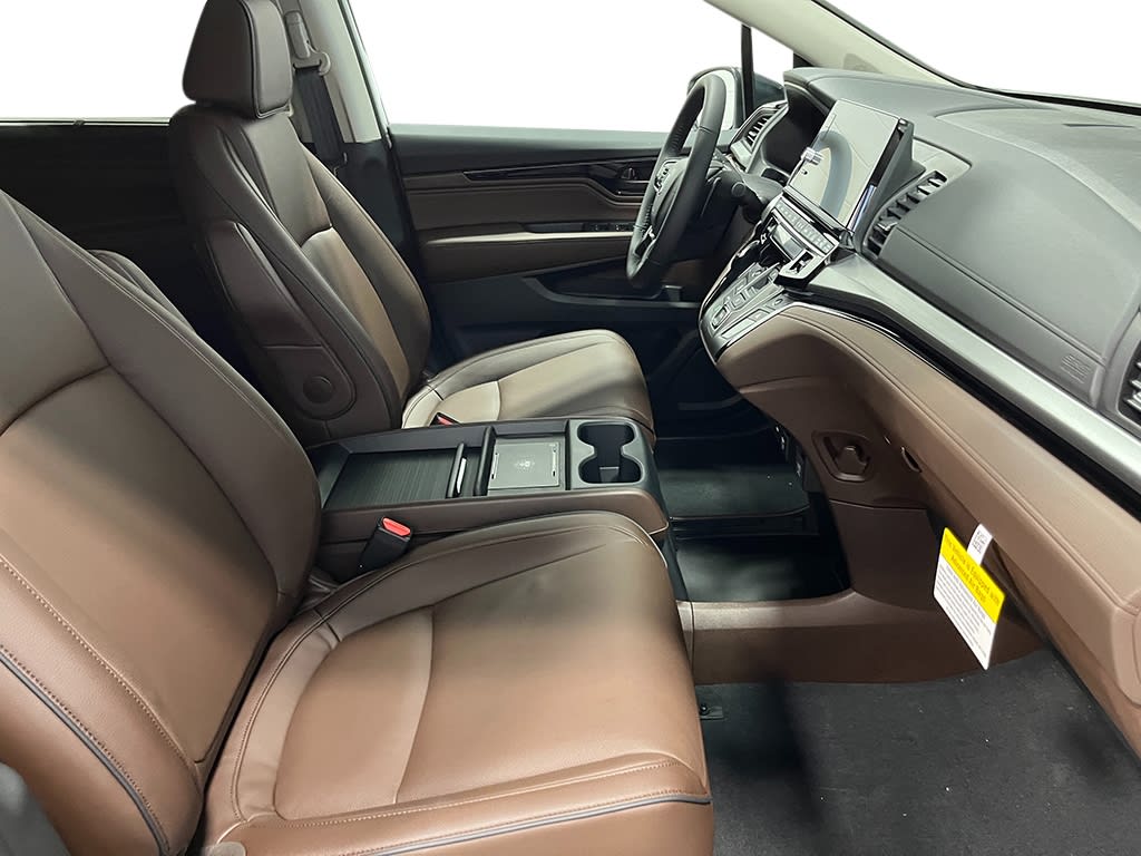 Thumbnail: 2026 Honda Odyssey - 11
