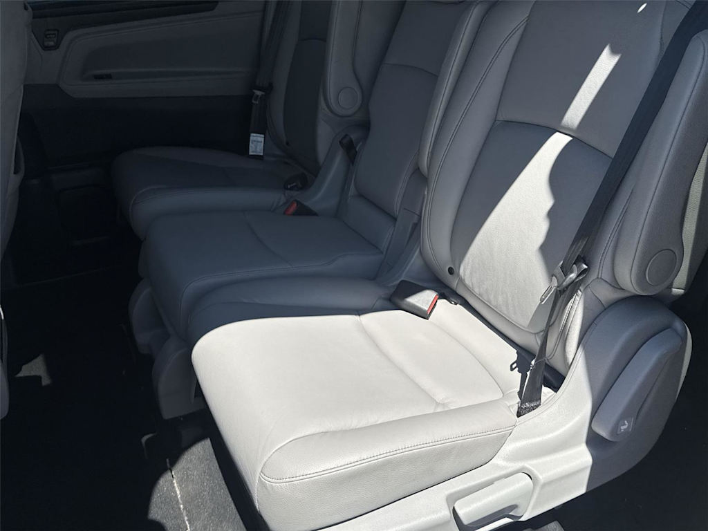 Thumbnail: 2024 Honda Odyssey - 18
