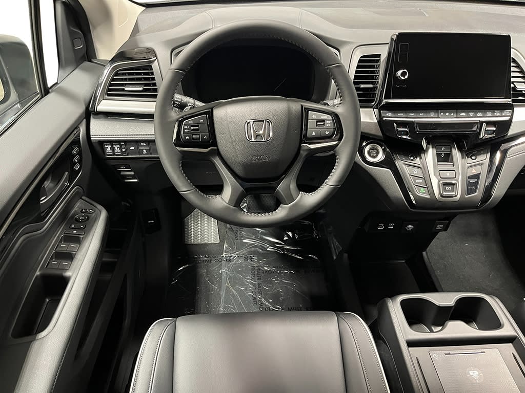 Thumbnail: 2026 Honda Odyssey - 9