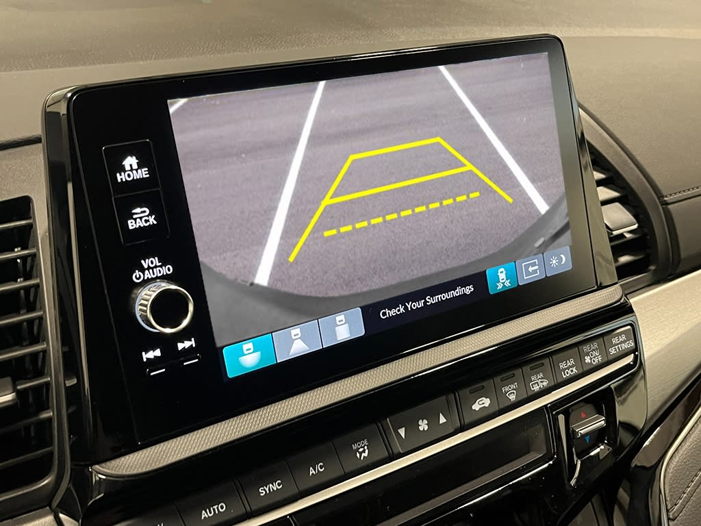 Thumbnail: 2026 Honda Odyssey - 24