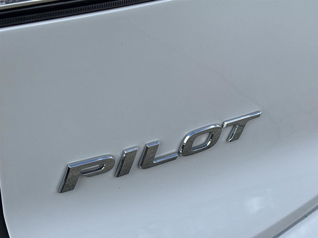 Thumbnail: 2022 Honda Pilot - 21