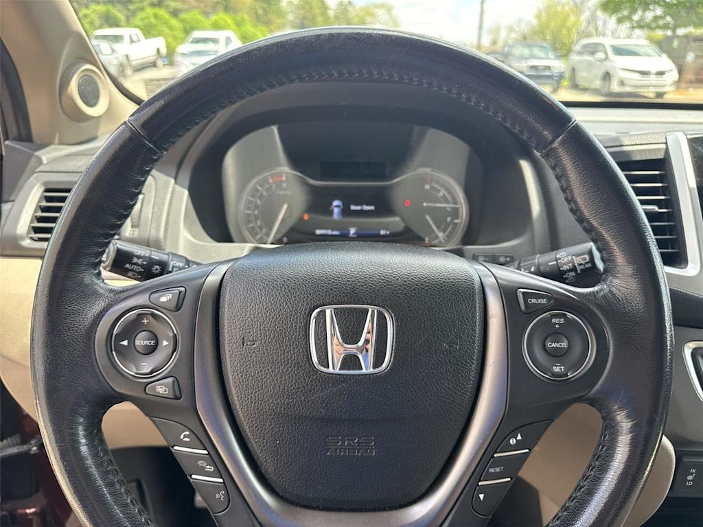 Thumbnail: 2018 Honda Pilot - 23
