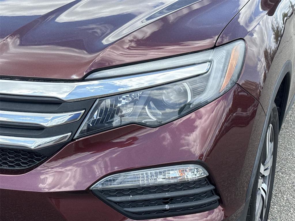 Thumbnail: 2018 Honda Pilot - 19