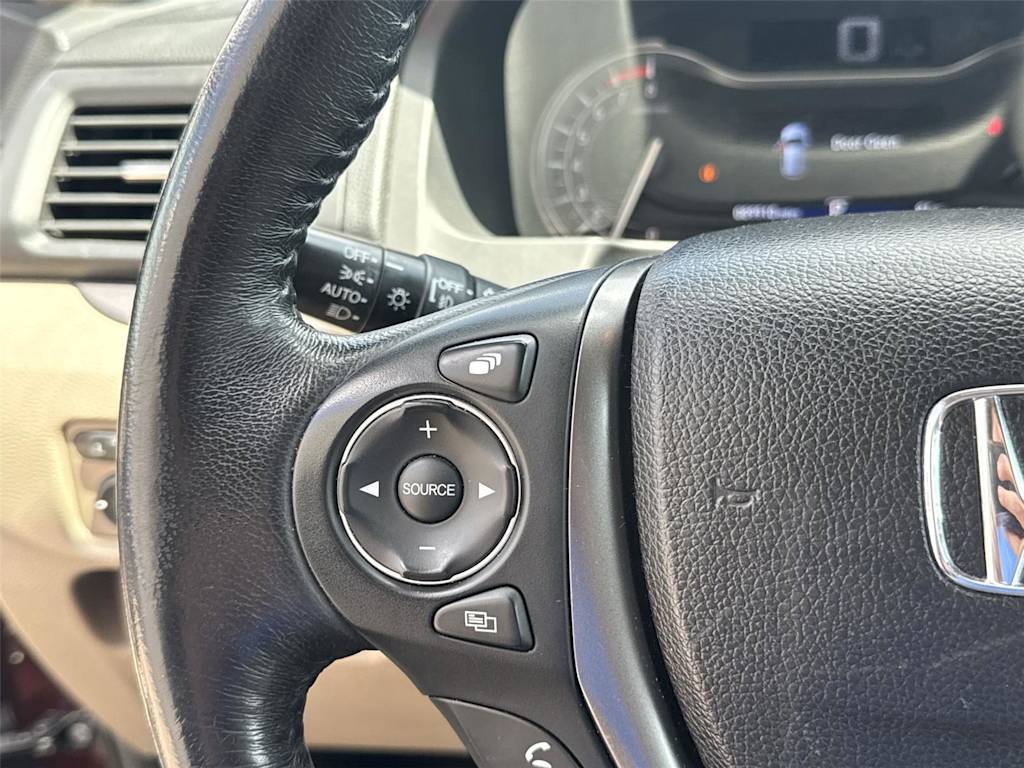 Thumbnail: 2018 Honda Pilot - 24