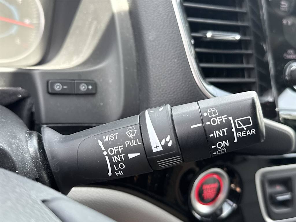 Thumbnail: 2019 Honda Pilot - 23
