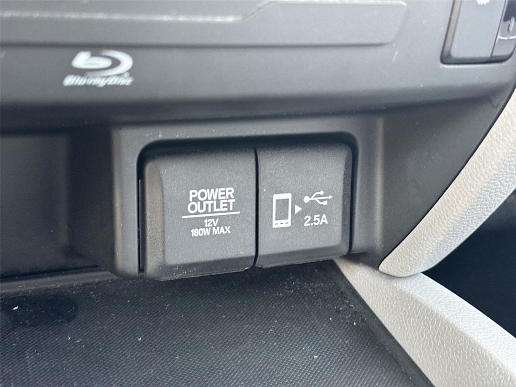 Thumbnail: 2019 Honda Pilot - 26