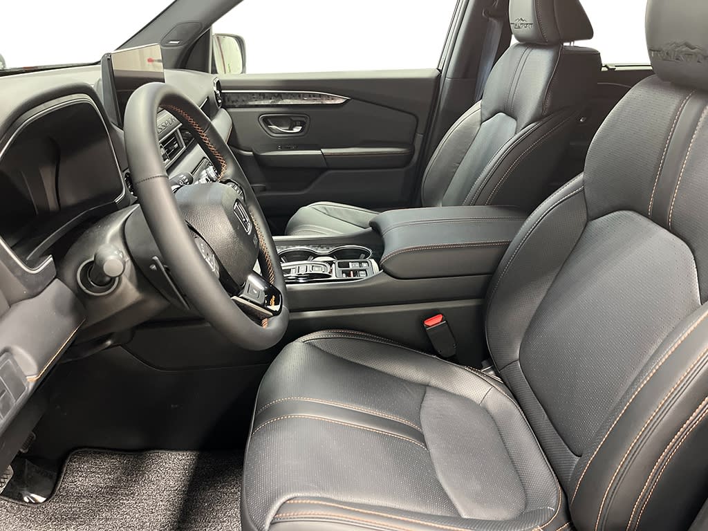 Thumbnail: 2026 Honda Passport - 8