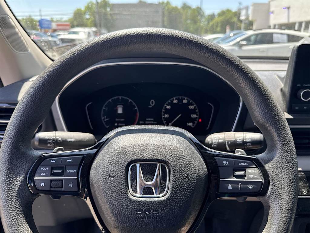 Thumbnail: 2023 Honda Pilot - 18