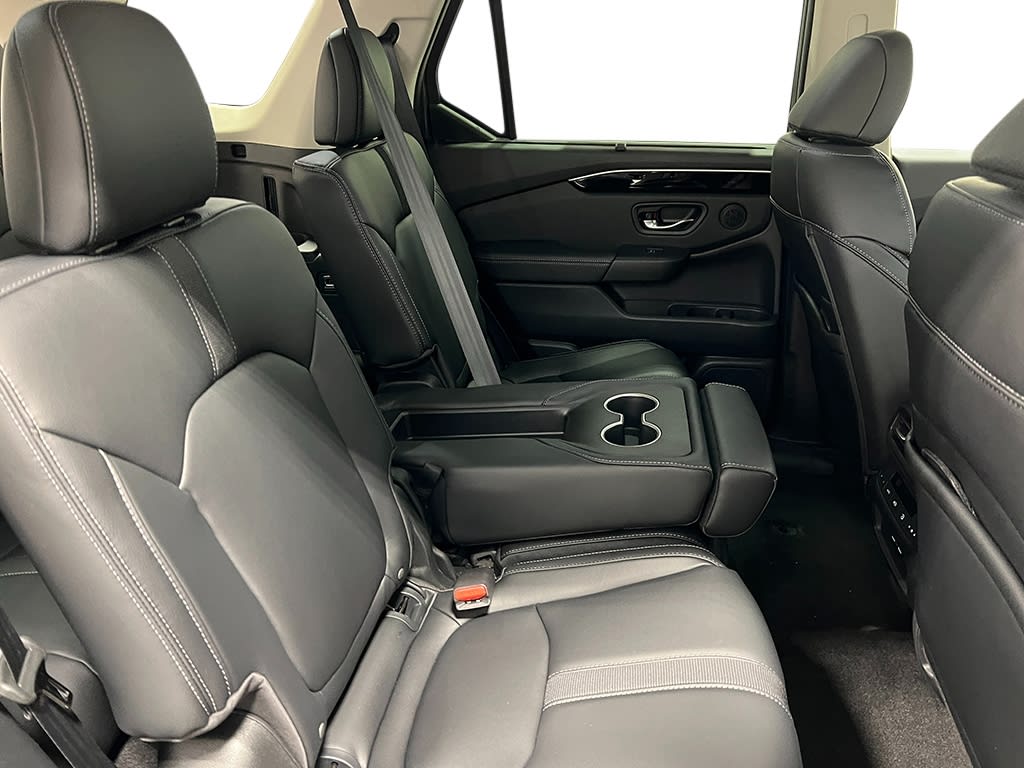 Thumbnail: 2025 Honda Pilot - 37