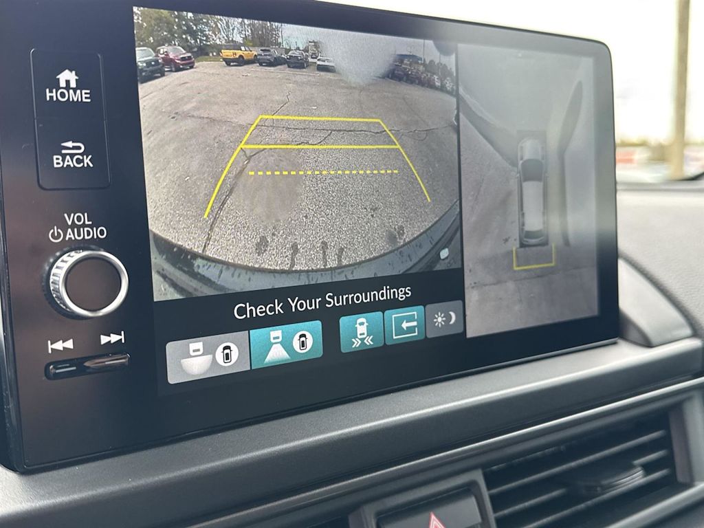 Thumbnail: 2025 Honda Pilot - 28