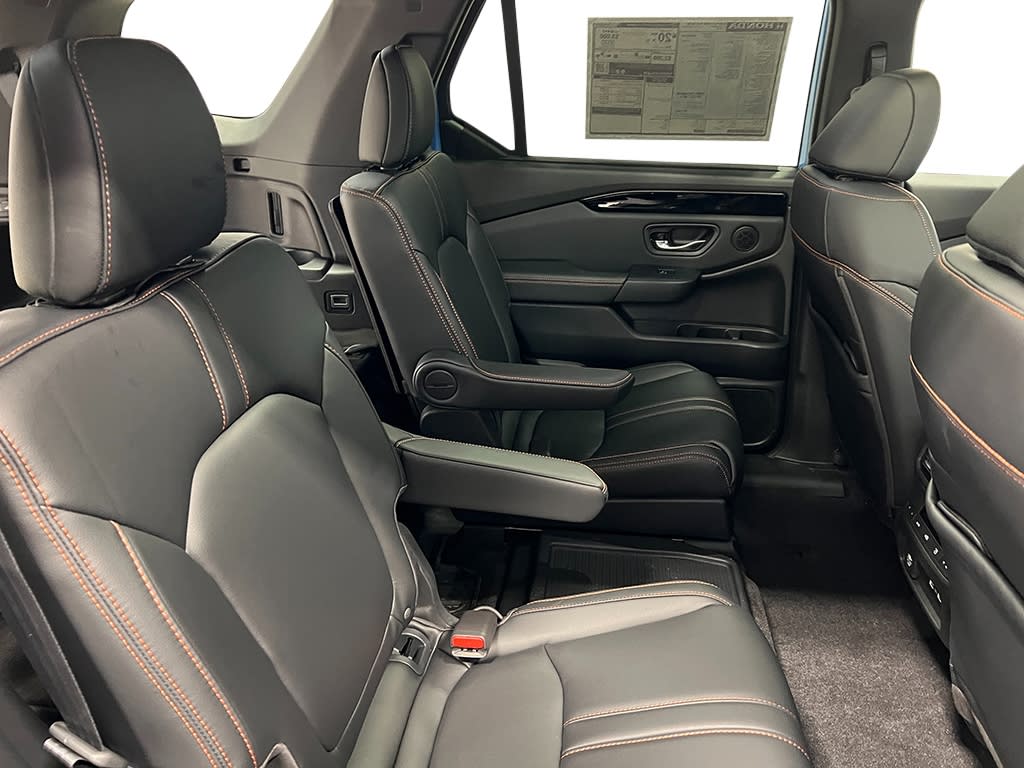 Thumbnail: 2025 Honda Pilot - 37