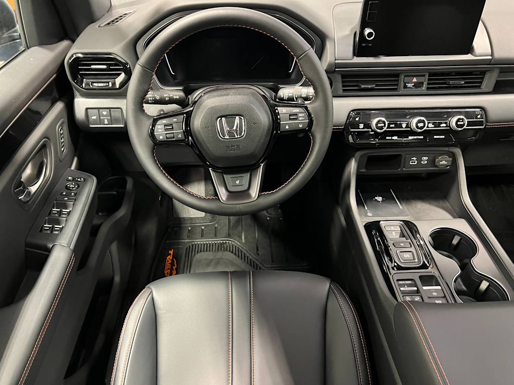 Thumbnail: 2025 Honda Pilot - 2