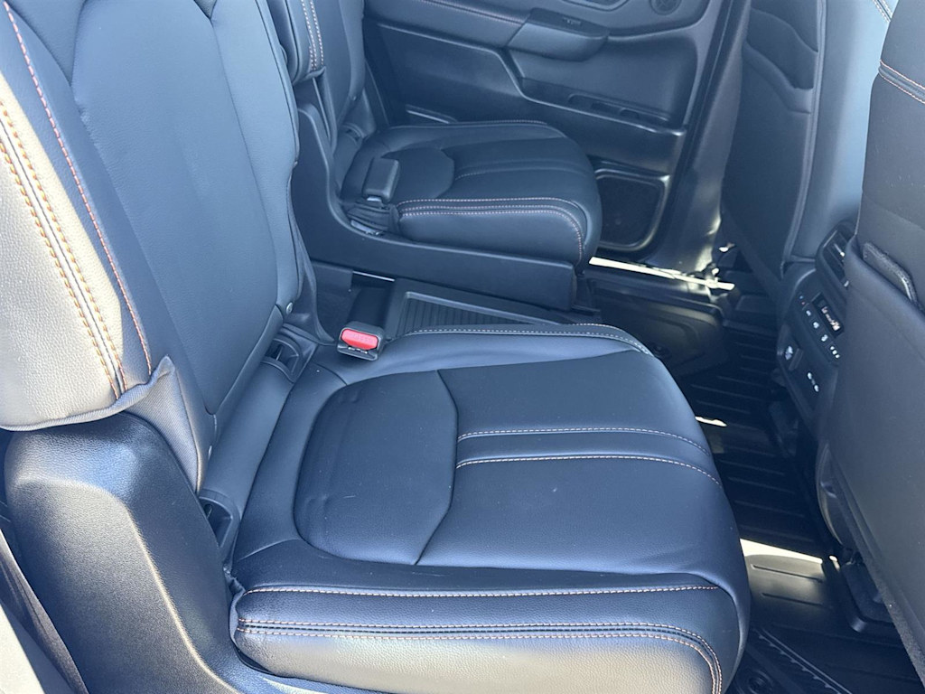 Thumbnail: 2025 Honda Pilot - 9