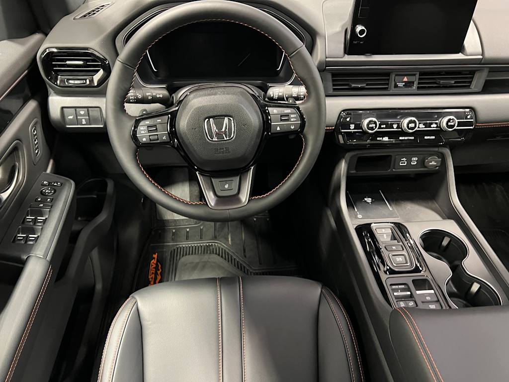 Thumbnail: 2025 Honda Pilot - 2