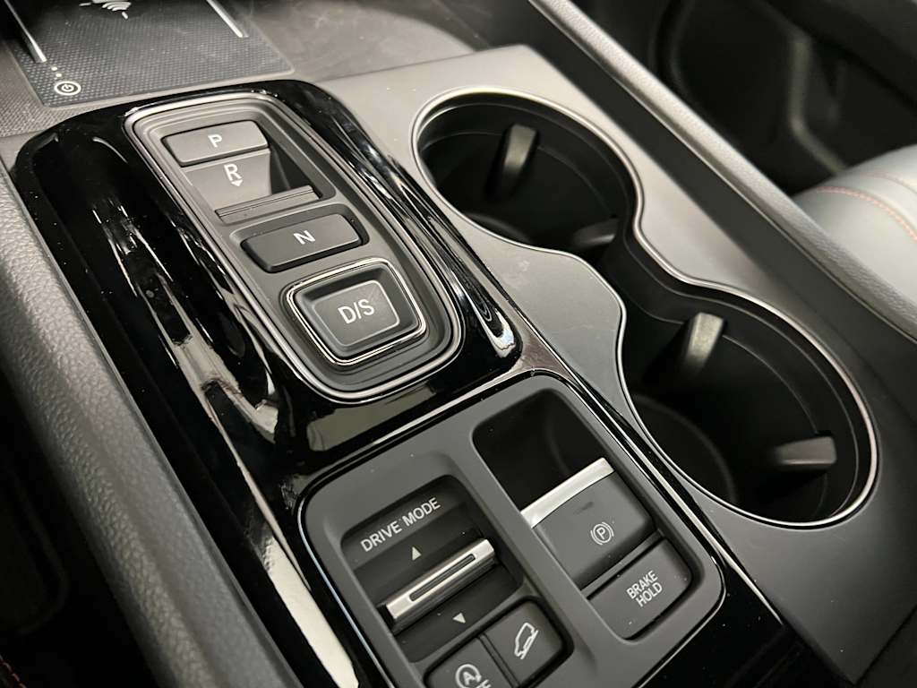 Thumbnail: 2025 Honda Pilot - 13