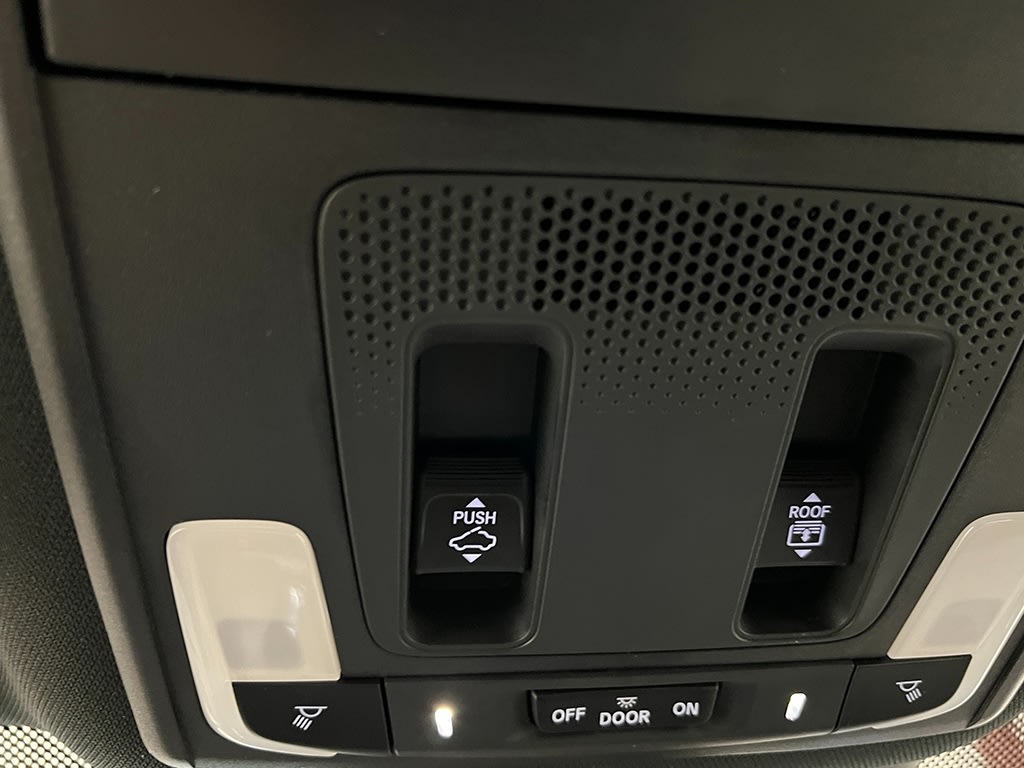 Thumbnail: 2025 Honda Pilot - 28