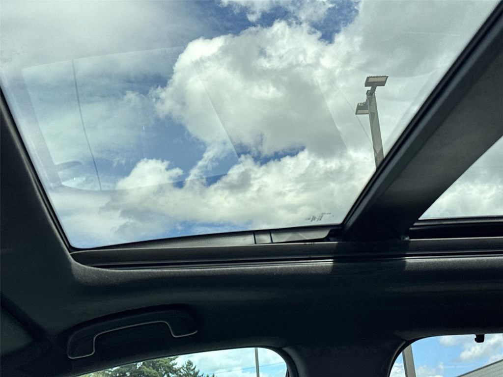 Thumbnail: 2025 Honda Pilot - 20
