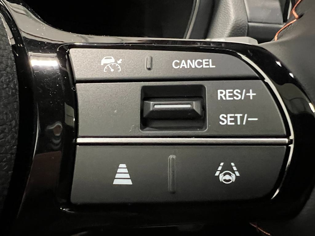 Thumbnail: 2025 Honda Pilot - 13