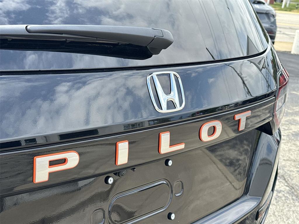 Thumbnail: 2026 Honda Pilot - 20