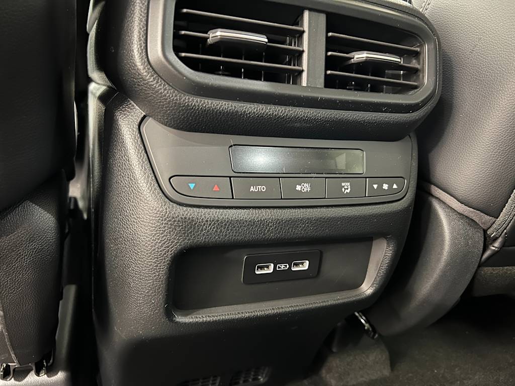 Thumbnail: 2025 Honda Pilot - 30