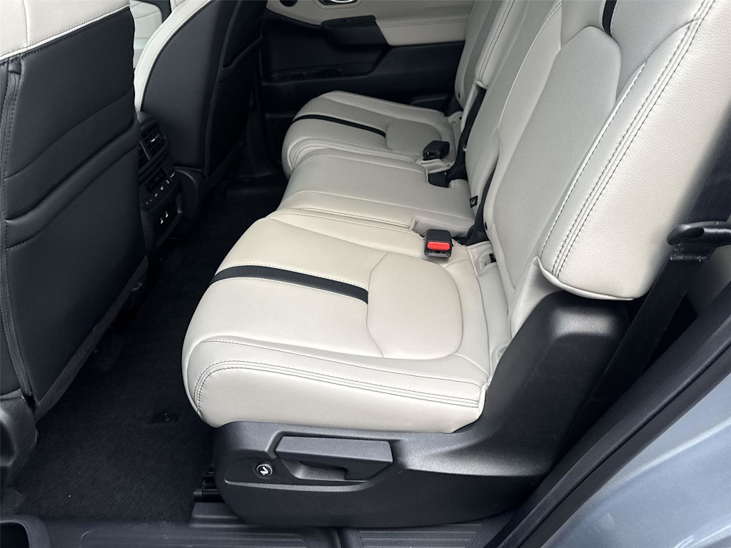 Thumbnail: 2026 Honda Pilot - 11