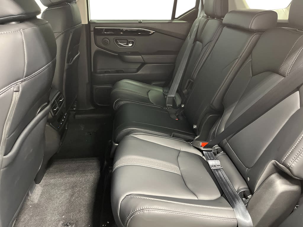 Thumbnail: 2025 Honda Pilot - 12