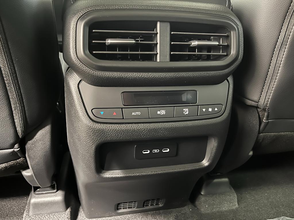 Thumbnail: 2025 Honda Pilot - 26