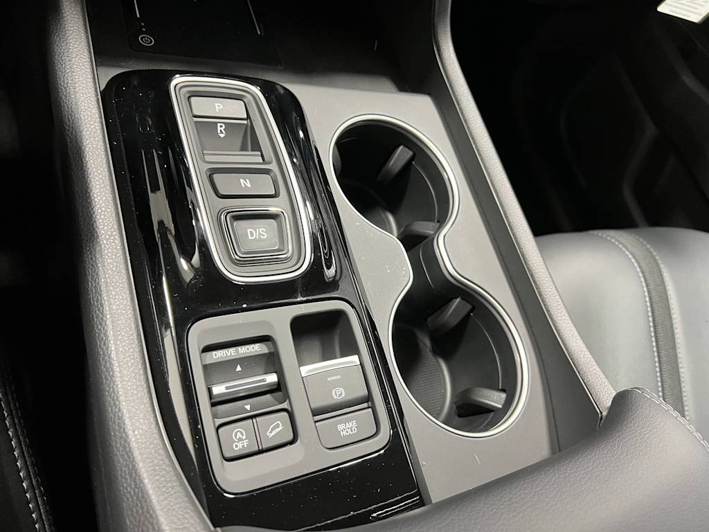 Thumbnail: 2025 Honda Pilot - 15