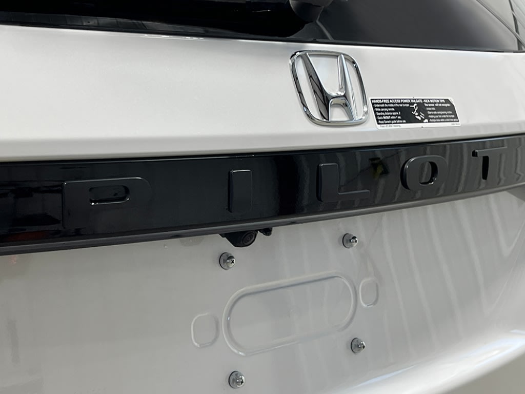 Thumbnail: 2025 Honda Pilot - 18